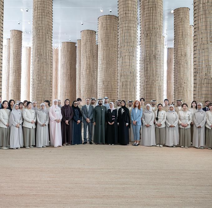  صاحب السمو الشيخ محمد بن راشد آل مكتوم - محمد بن راشد يزور جناح دولة الإمارات في إكسبو 2025 أوساكا
