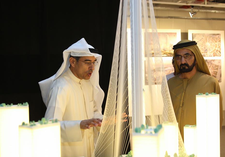  صاحب السمو الشيخ محمد بن راشد آل مكتوم-أخبار-محمد بن راشد يعتمد تصميم برج جديد في خور دبي سيضاهي عظمة وشموخ برج خليفة وشهرة برج ايفل