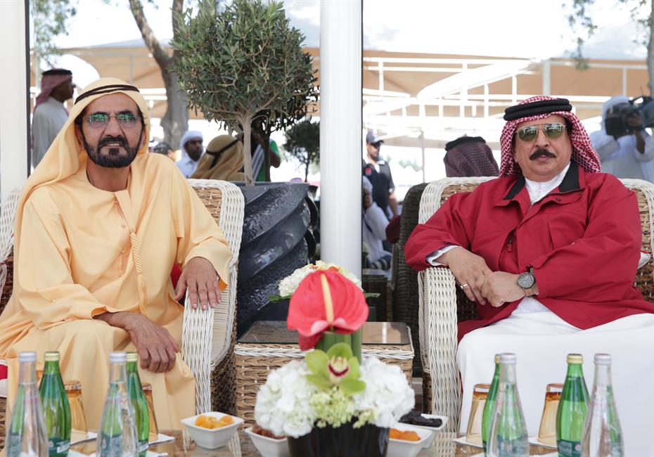  صاحب السمو الشيخ محمد بن راشد آل مكتوم-أخبار-محمد بن راشد وملك البحرين يشهدان تتويج حمد بن دلموك آل مكتوم بطلاً لسباق كأس الخليج للقدرة في البحرين
