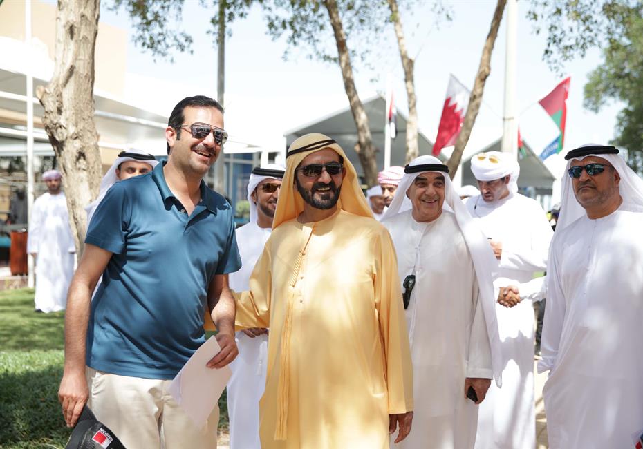  صاحب السمو الشيخ محمد بن راشد آل مكتوم-أخبار-محمد بن راشد وملك البحرين يشهدان تتويج حمد بن دلموك آل مكتوم بطلاً لسباق كأس الخليج للقدرة في البحرين