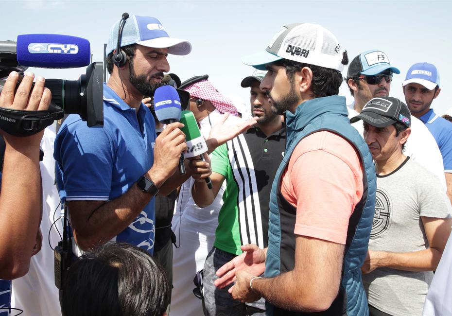  صاحب السمو الشيخ محمد بن راشد آل مكتوم-أخبار-محمد بن راشد وملك البحرين يشهدان تتويج حمد بن دلموك آل مكتوم بطلاً لسباق كأس الخليج للقدرة في البحرين