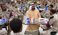  صاحب السمو الشيخ محمد بن راشد آل مكتوم-أخبار-محمد بن راشد يشارك مجندي الخدمة الوطنية طعام الإفطار
