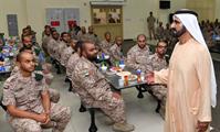  صاحب السمو الشيخ محمد بن راشد آل مكتوم-أخبار-محمد بن راشد يشارك مجندي الخدمة الوطنية طعام الإفطار