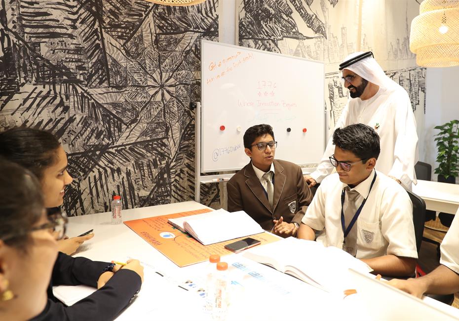  صاحب السمو الشيخ محمد بن راشد آل مكتوم-أخبار-محمد بن راشد: دولة الإمارات تحتضن أفضل عقول العالم لصناعة مستقبل العالم