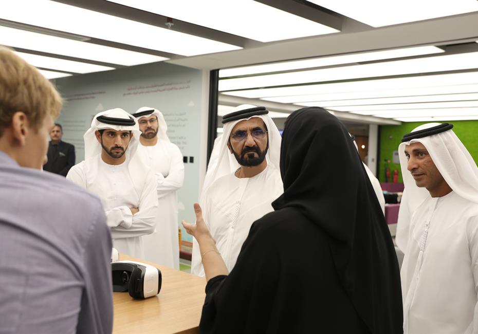 صاحب السمو الشيخ محمد بن راشد آل مكتوم-أخبار-محمد بن راشد: دولة الإمارات تحتضن أفضل عقول العالم لصناعة مستقبل العالم