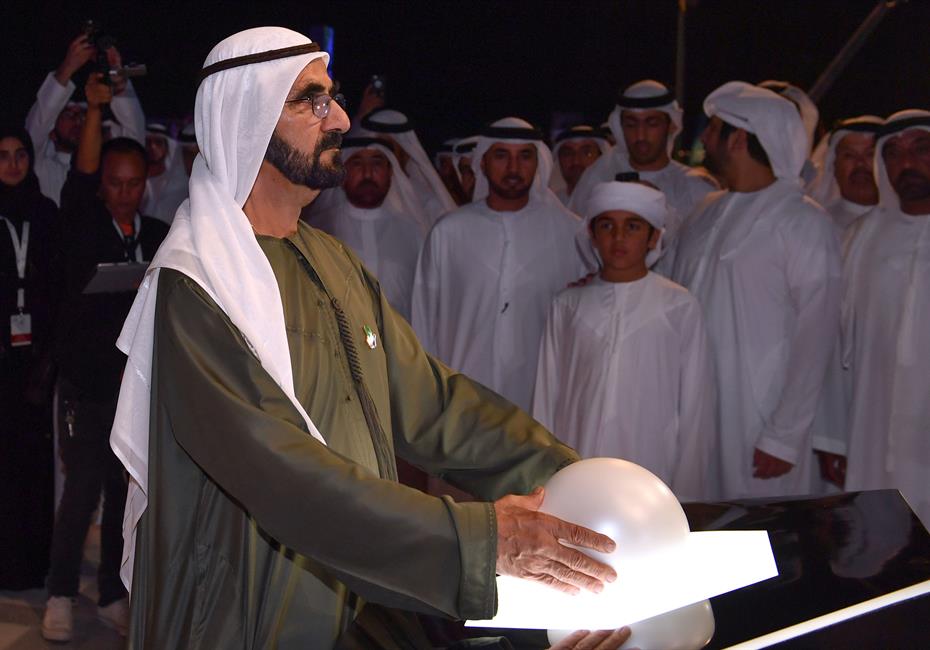  صاحب السمو الشيخ محمد بن راشد آل مكتوم-أخبار-محمد بن راشد يفتتح قناة دبي المائية بتكلفة إجمالية 3.7 مليار درهم وطول 12 كيلومتراً