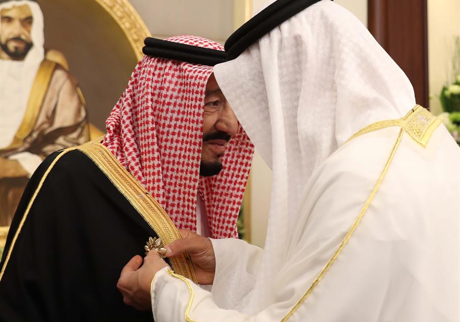 His Highness Sheikh Mohammed bin Rashid Al Maktoum-News-In presence of Mohammed bin Rashid, Mohamed bin Zayed confers Order of Zayed on Custodian of the Two Holy Mosques