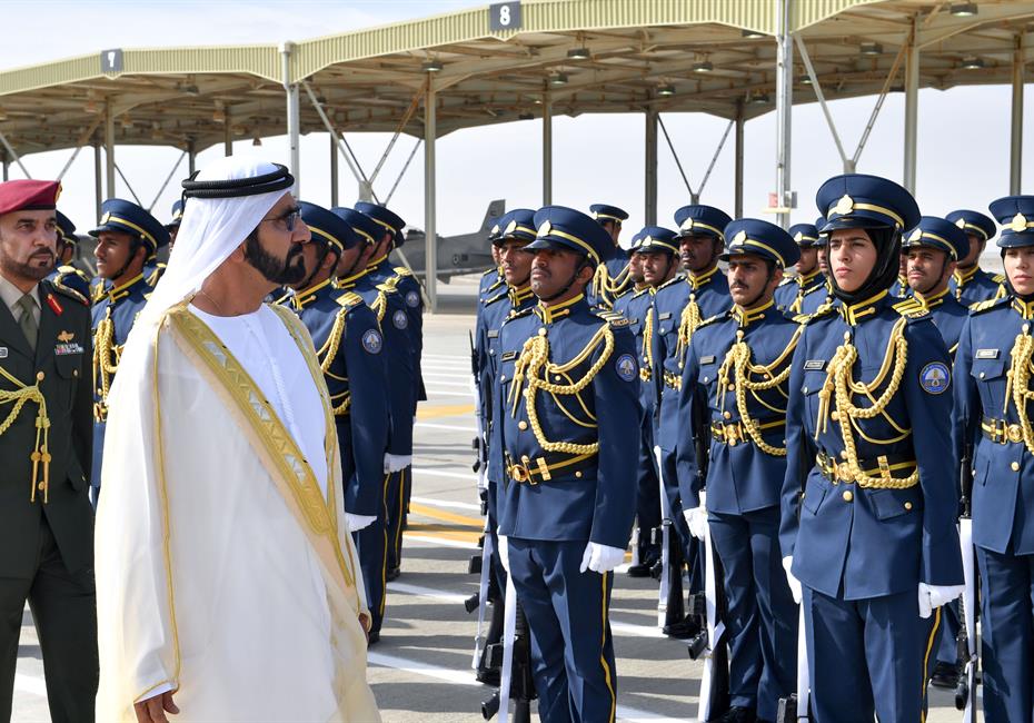  صاحب السمو الشيخ محمد بن راشد آل مكتوم-أخبار-محمد بن راشد يشهد تخريج دورة المرشحين الطيارين والجويين في كلية خليفة بن زايد الجوية