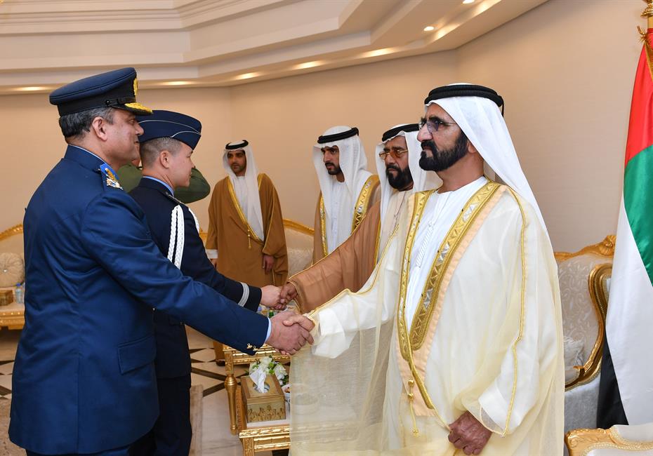  صاحب السمو الشيخ محمد بن راشد آل مكتوم-أخبار-محمد بن راشد يشهد تخريج دورة المرشحين الطيارين والجويين في كلية خليفة بن زايد الجوية