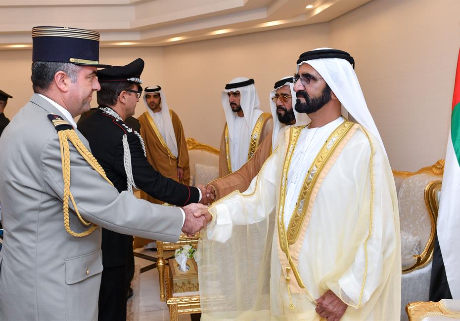  صاحب السمو الشيخ محمد بن راشد آل مكتوم-أخبار-محمد بن راشد يشهد تخريج دورة المرشحين الطيارين والجويين في كلية خليفة بن زايد الجوية