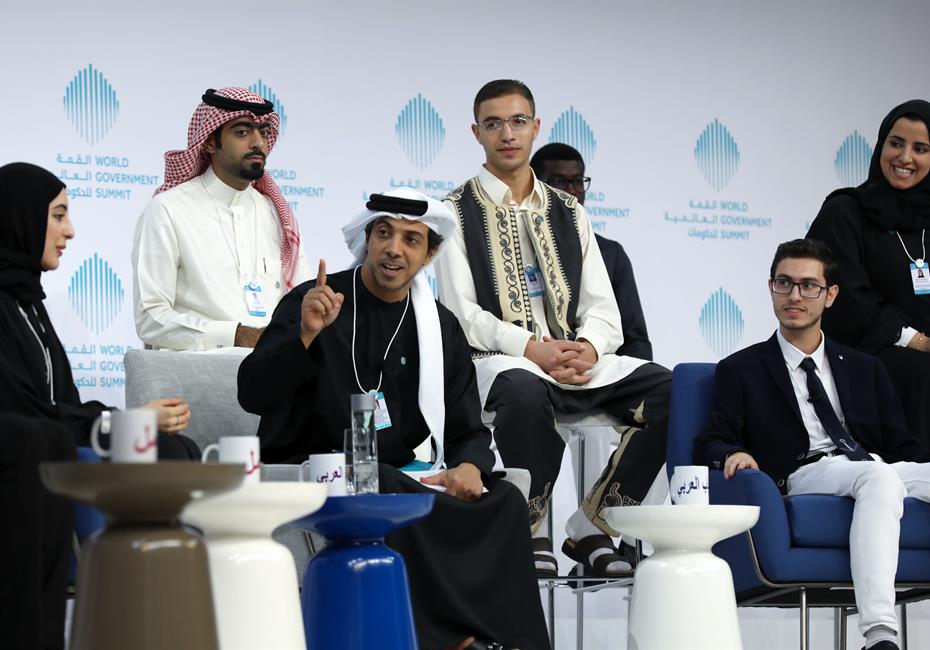 His Highness Sheikh Mohammed bin Rashid Al Maktoum-News-Mohammed bin Rashid attends Mansour bin Zayed’s session