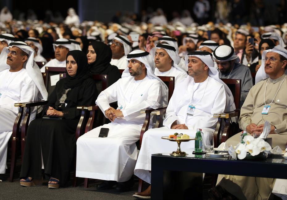 His Highness Sheikh Mohammed bin Rashid Al Maktoum-News-Mohammed bin Rashid attends Mansour bin Zayed’s session