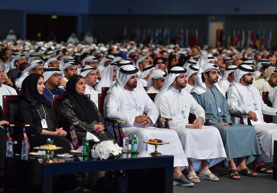 His Highness Sheikh Mohammed bin Rashid Al Maktoum-News-Mohammed bin Rashid attends Mansour bin Zayed’s session