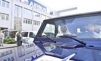 His Highness Sheikh Mohammed bin Rashid Al Maktoum-News-Mohammed bin Rashid tours Airbus Plant in Hamburg