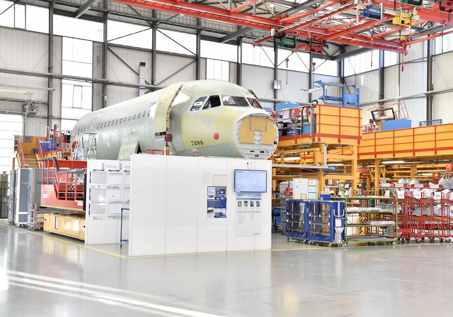 His Highness Sheikh Mohammed bin Rashid Al Maktoum-News-Mohammed bin Rashid tours Airbus Plant in Hamburg