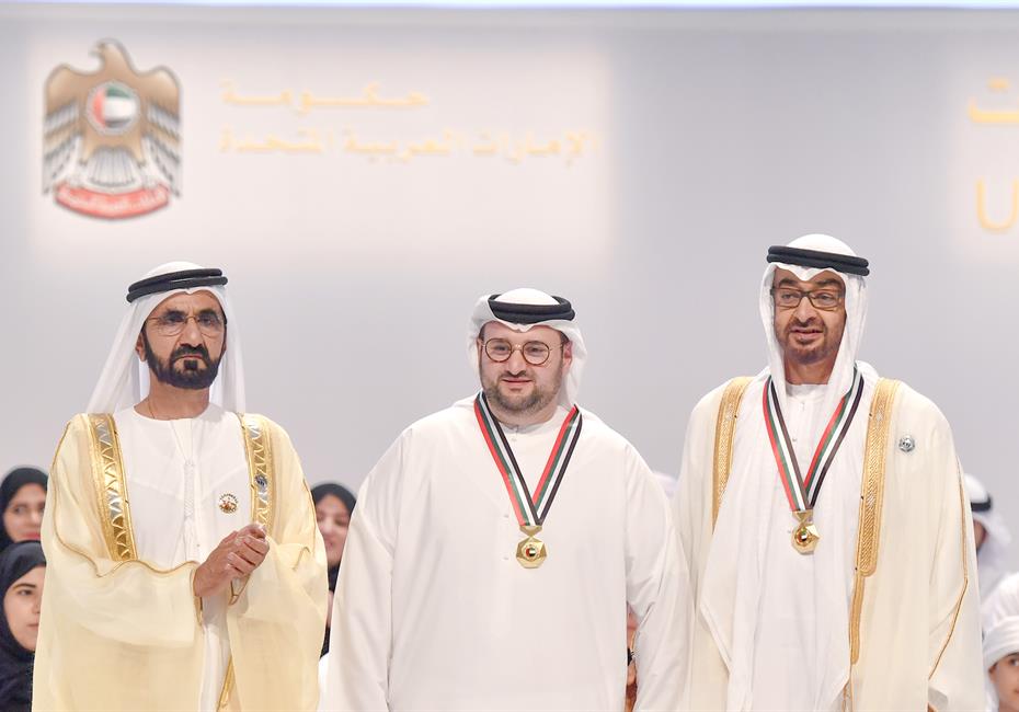  صاحب السمو الشيخ محمد بن راشد آل مكتوم-أخبار-محمد بن راشد ومحمد بن زايد يكرمان 46 من الأوائل والشخصيات والجهات في عام الخير