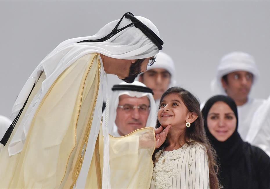  صاحب السمو الشيخ محمد بن راشد آل مكتوم-أخبار-محمد بن راشد ومحمد بن زايد يكرمان 46 من الأوائل والشخصيات والجهات في عام الخير