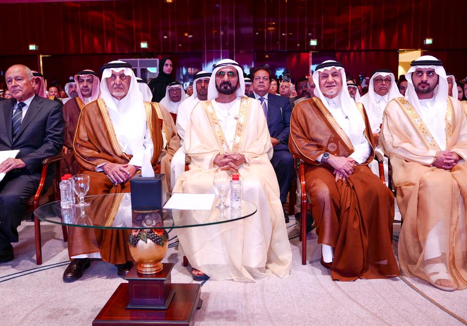  صاحب السمو الشيخ محمد بن راشد آل مكتوم-أخبار-حاكم دبي يحضر انطلاق مؤتمر فكر... ويؤكد: الاستقرار حركة دائمة لصنع الحياة