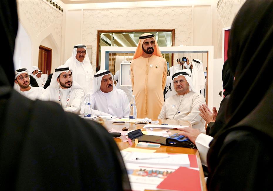  صاحب السمو الشيخ محمد بن راشد آل مكتوم-أخبار-محمد بن راشد ومحمد بن زايد يستقبلان شعلة الأمل ويشاركان في أعمال خلوة الهمم