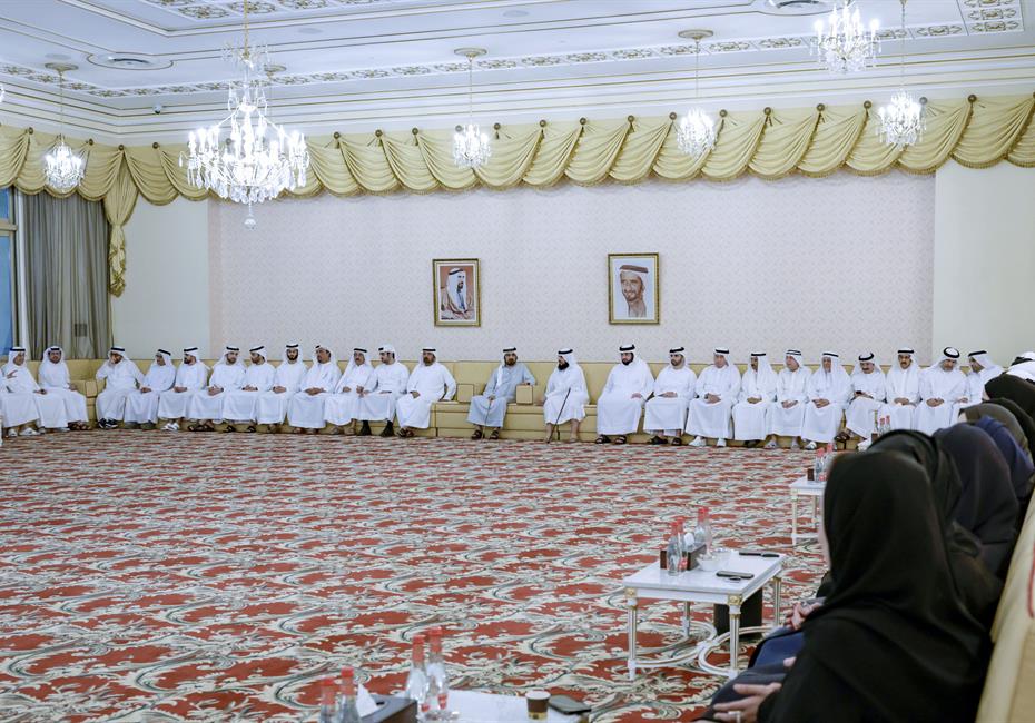 His Highness Sheikh Mohammed bin Rashid Al Maktoum-News-Mohammed bin Rashid meets with local dignitaries, businessmen and investors