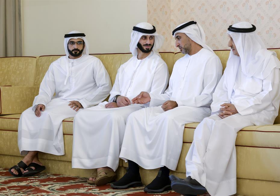 His Highness Sheikh Mohammed bin Rashid Al Maktoum-News-Mohammed bin Rashid meets with local dignitaries, businessmen, investors and senior officials at Union House in Dubai