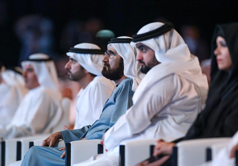  صاحب السمو الشيخ محمد بن راشد آل مكتوم-أخبار-نائب رئيس الدولة يشهد احتفالية مركز محمد بن راشد لإعداد القادة بمرور 20 عاماً على تأسيسه