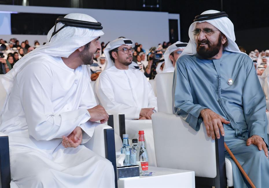  صاحب السمو الشيخ محمد بن راشد آل مكتوم-أخبار-نائب رئيس الدولة يشهد احتفالية مركز محمد بن راشد لإعداد القادة بمرور 20 عاماً على تأسيسه