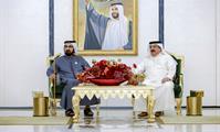 His Highness Sheikh Mohammed bin Rashid Al Maktoum-News-Mohammed bin Rashid meets with the King of Bahrain at his residence in Abu Dhabi