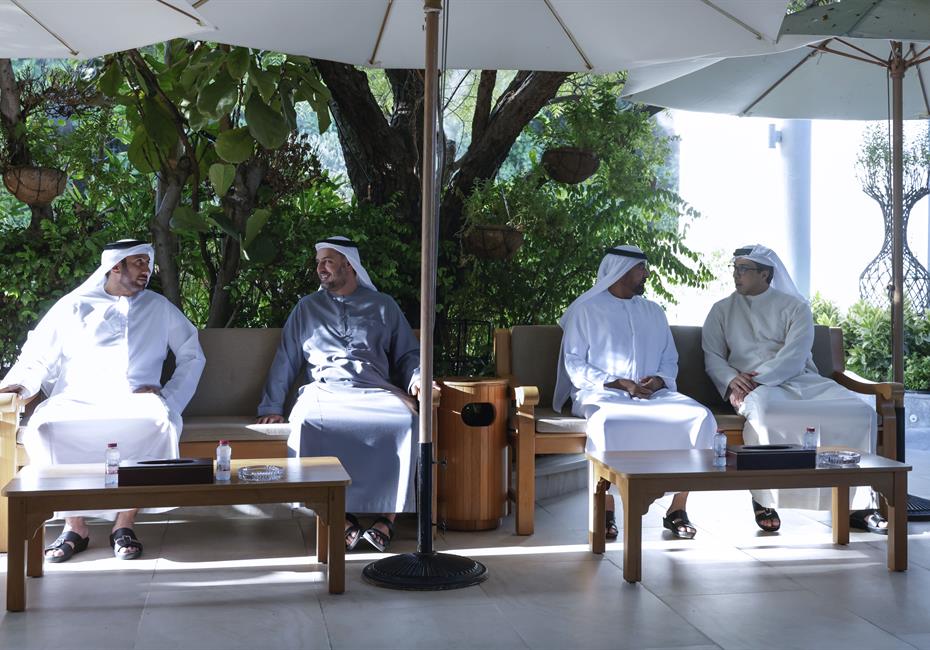 His Highness Sheikh Mohammed bin Rashid Al Maktoum-News-UAE President and Mohammed bin Rashid meet at Al Marmoom in Dubai