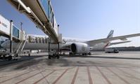 His Highness Sheikh Mohammed bin Rashid Al Maktoum-News-Mohammed bin Rashid reviews Emirates’ new A350 at Dubai International Airport