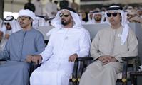  صاحب السمو الشيخ محمد بن راشد آل مكتوم-أخبار-محمد بن راشد يشهد وقفة ولاء أضخم عرض اصطفاف لمنتسبي القوات المسلحة بمناسبة مرور عشر سنوات على قانون الخدمة الوطنية وضمن احتفالات الدولة بعيد الاتحاد