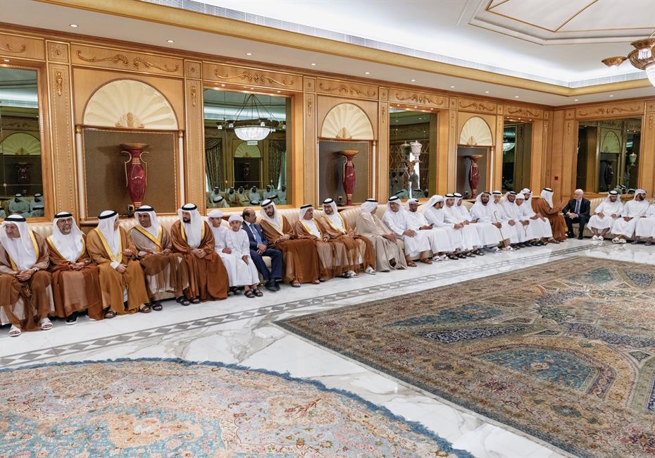  صاحب السمو الشيخ محمد بن راشد آل مكتوم-أخبار-محمد بن راشد يستقبل المهنئين بعيد الأضحى المبارك