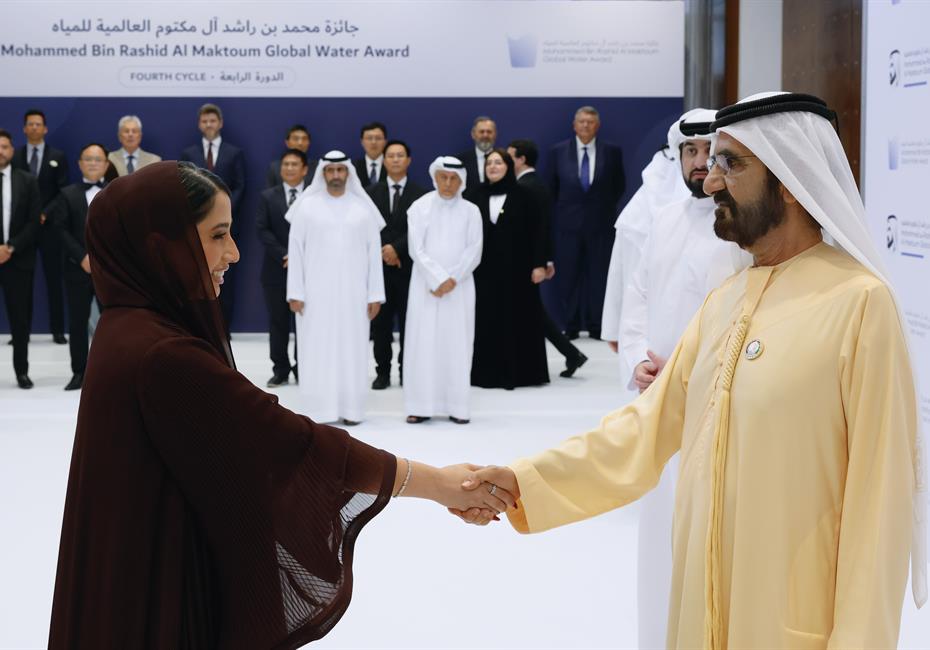  صاحب السمو الشيخ محمد بن راشد آل مكتوم-أخبار-محمد بن راشد يكرّم الفائزين في الدورة الرابعة من جائزة محمد بن راشد آل مكتوم العالمية للمياه