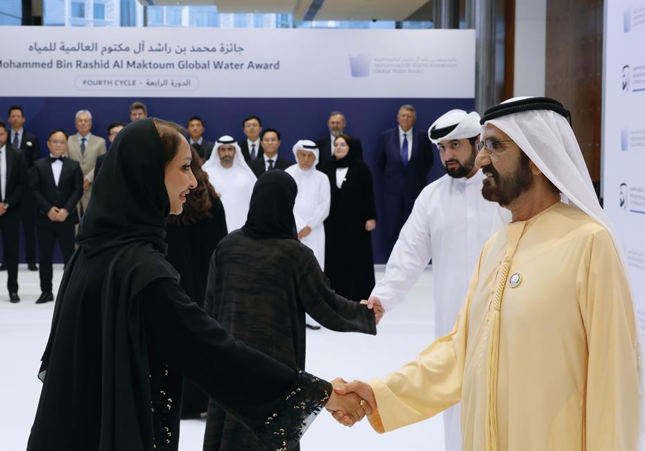  صاحب السمو الشيخ محمد بن راشد آل مكتوم-أخبار-محمد بن راشد يكرّم الفائزين في الدورة الرابعة من جائزة محمد بن راشد آل مكتوم العالمية للمياه