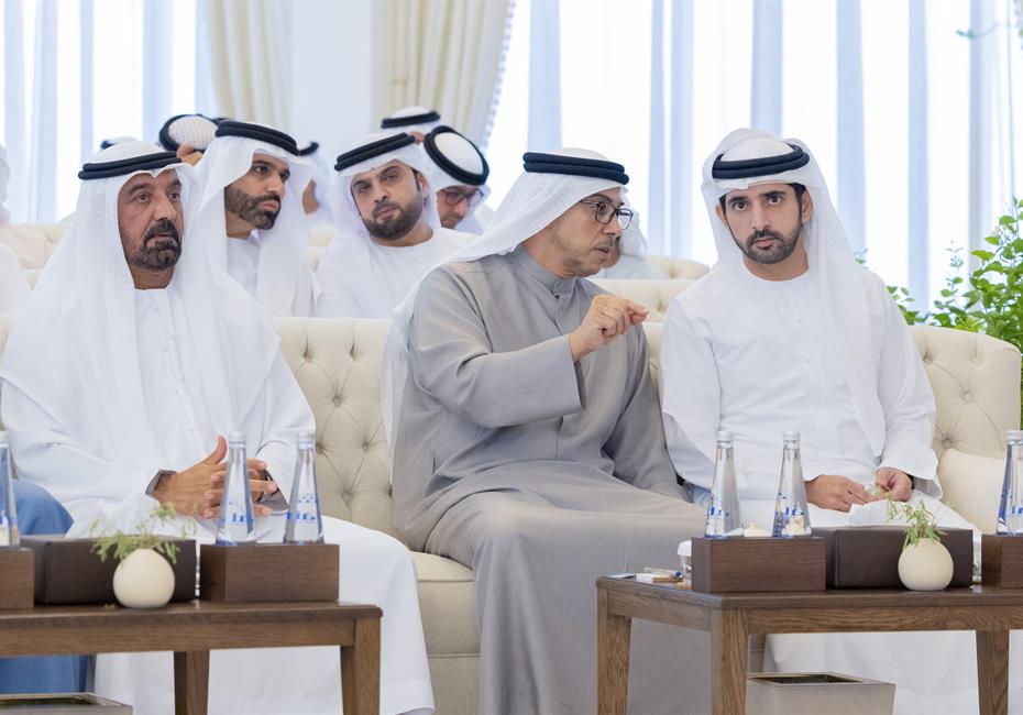  صاحب السمو الشيخ محمد بن راشد آل مكتوم-أخبار-رئيس الدولة يستقبل محمد بن راشد