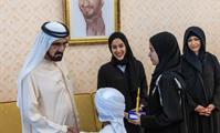 صاحب السمو الشيخ محمد بن راشد آل مكتوم-أخبار-محمد بن راشد يلتقي جمعاً من أعيان البلاد ورجال الأعمال ومسؤولي الجهات والدوائر الحكومية