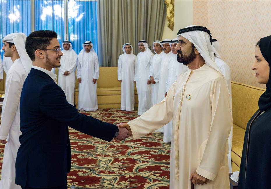  صاحب السمو الشيخ محمد بن راشد آل مكتوم-أخبار-محمد بن راشد يلتقي أوائل الثانوية العامة على مستوى الدولة