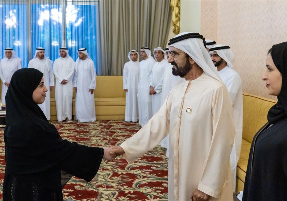  صاحب السمو الشيخ محمد بن راشد آل مكتوم-أخبار-محمد بن راشد يلتقي أوائل الثانوية العامة على مستوى الدولة