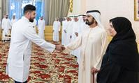  صاحب السمو الشيخ محمد بن راشد آل مكتوم-أخبار-محمد بن راشد يلتقي أوائل خريجي جامعة محمد بن راشد للطب والعلوم الصحية