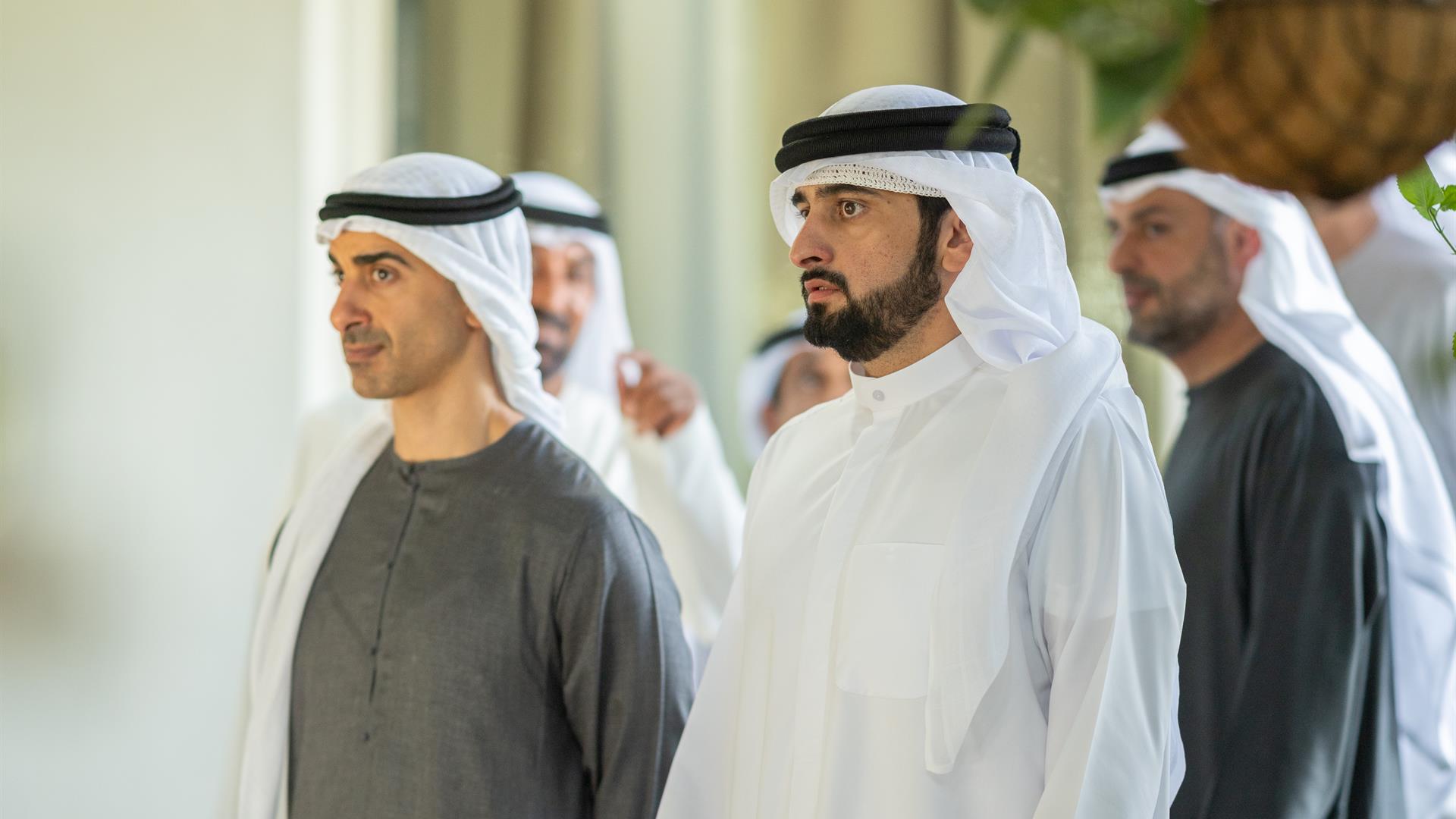 UAE President meets with King of Bahrain in the presence of Mohammed bin Rashid